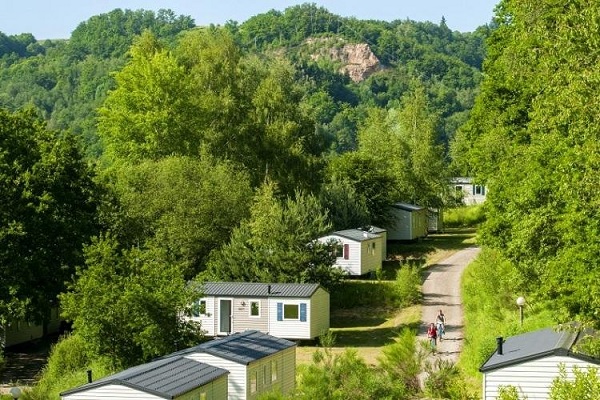 /campings/francia/midi-pirineos/aveyron/Domaine des Tours/camping-les-tours-1483322840-xl.jpg